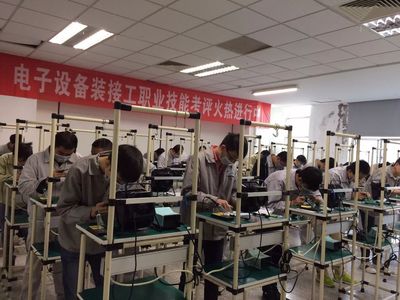 中达电子2017年电子设备装接工职业技能考评圆满成功